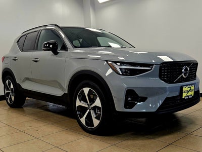 2026 Volvo XC40 Plus