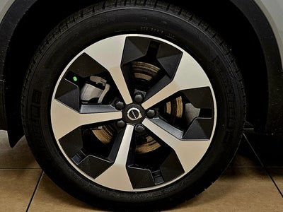 2026 Volvo XC40 Plus