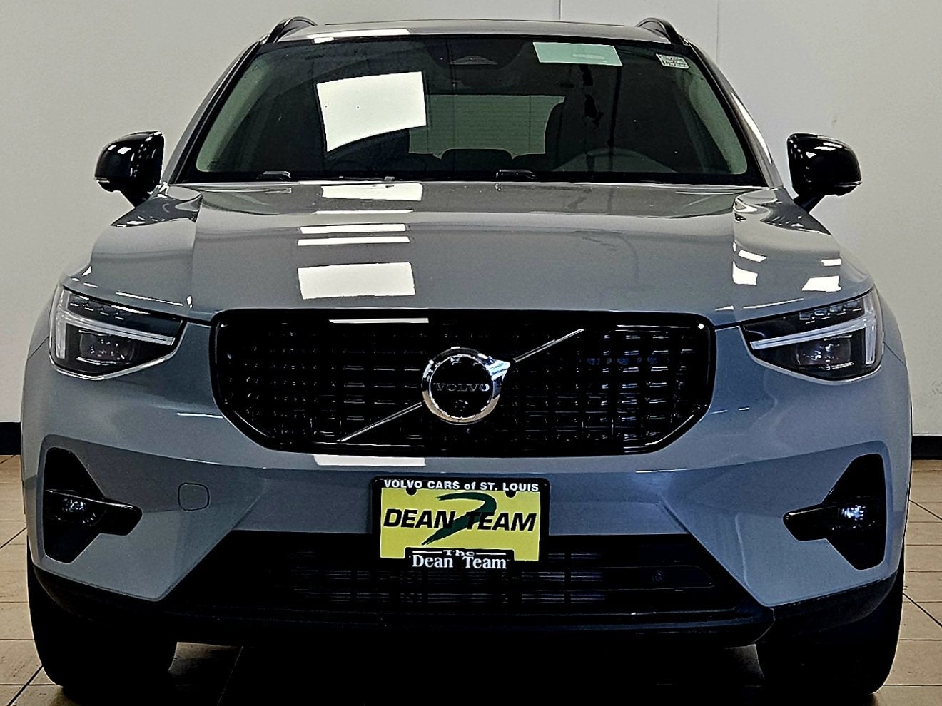 2026 Volvo XC40 Plus