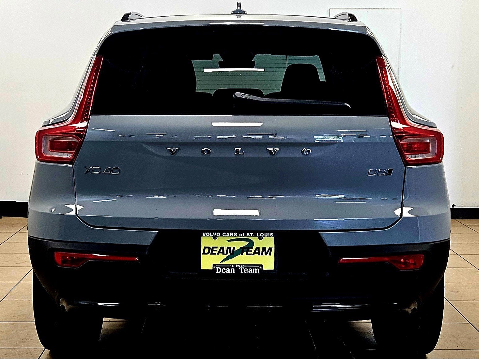 2026 Volvo XC40 Plus