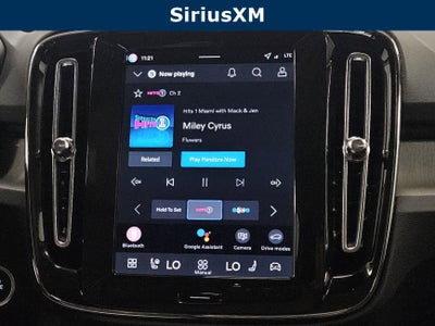 2026 Volvo XC40 Plus