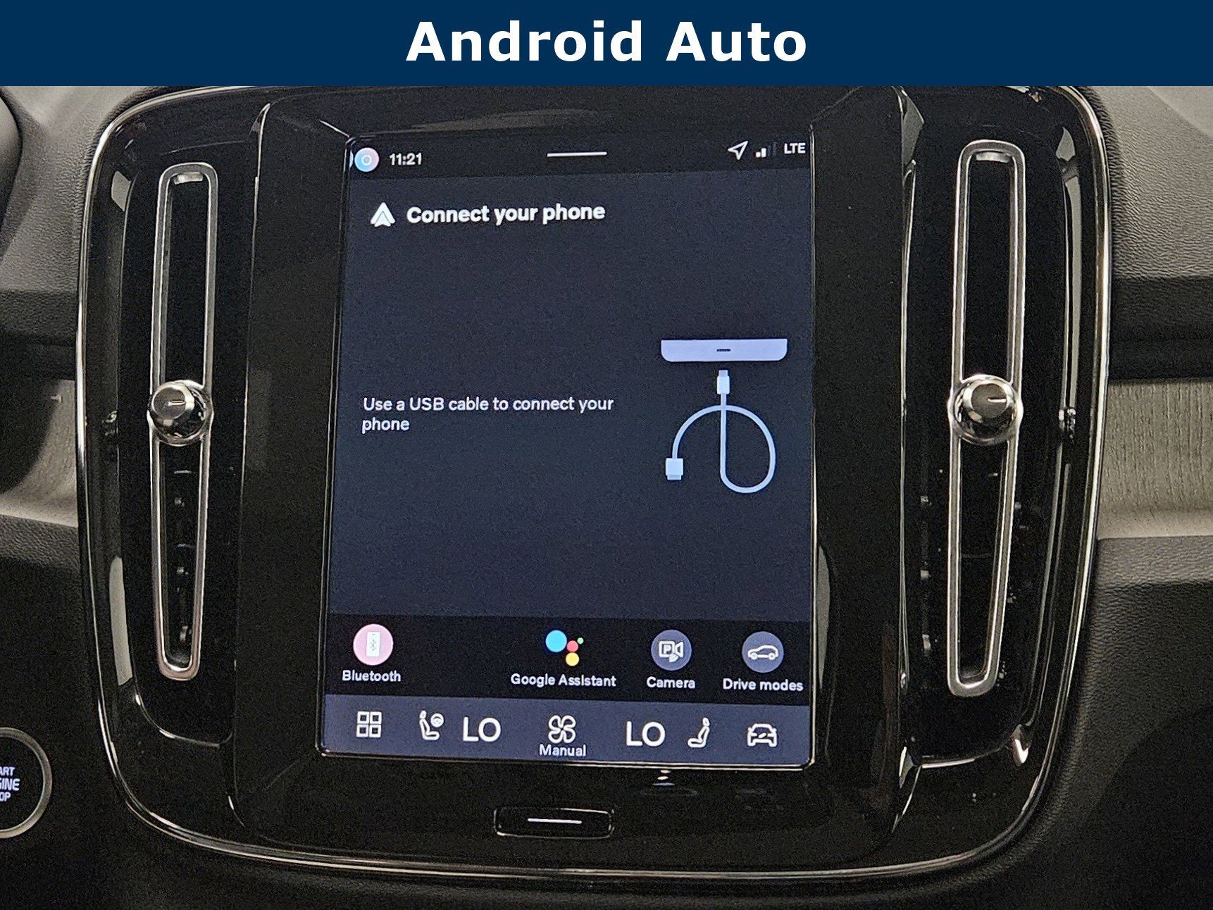 2026 Volvo XC40 Plus