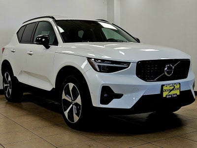 2026 Volvo XC40 Plus