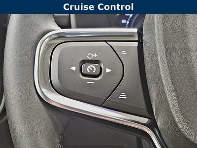 2026 Volvo XC40 Plus