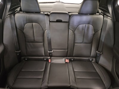 2026 Volvo XC40 Plus