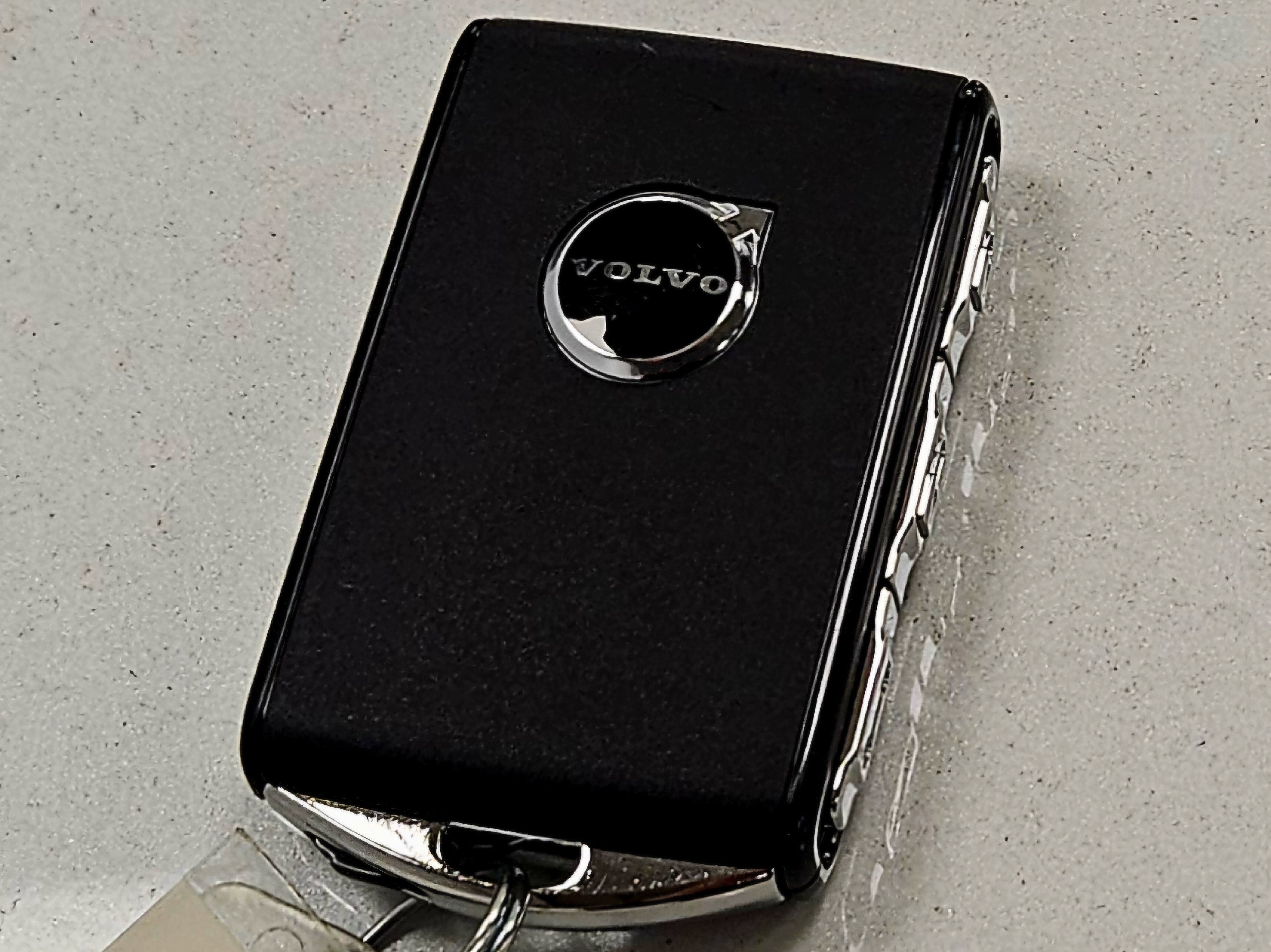 2026 Volvo XC40 Plus