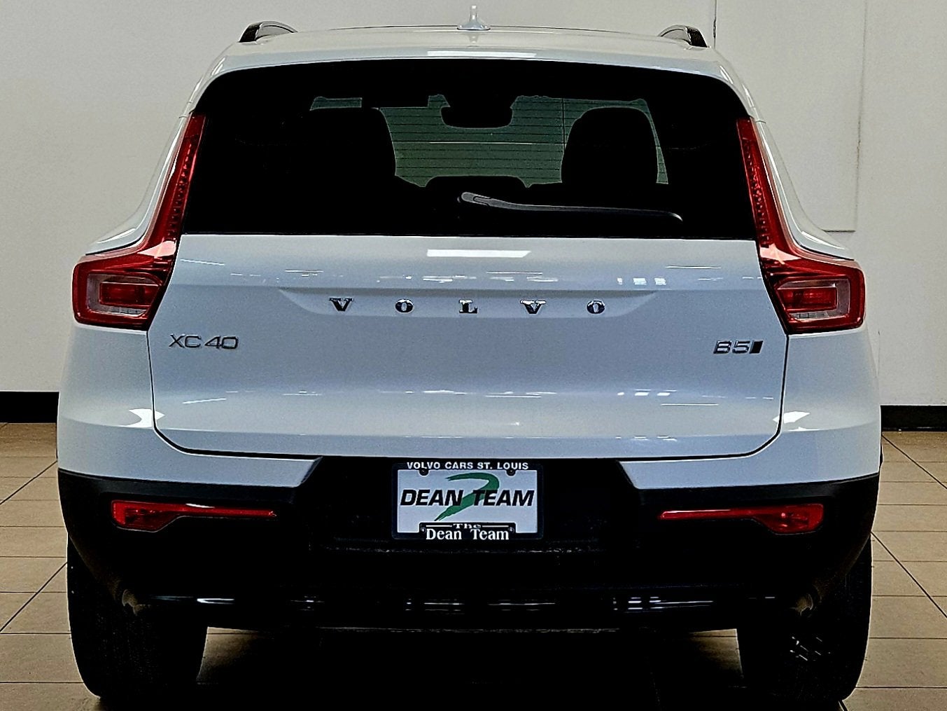 2026 Volvo XC40 Plus