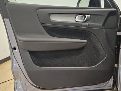 2026 Volvo XC40 Plus