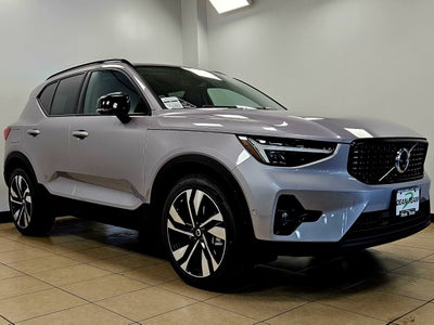 2026 Volvo XC40 Plus