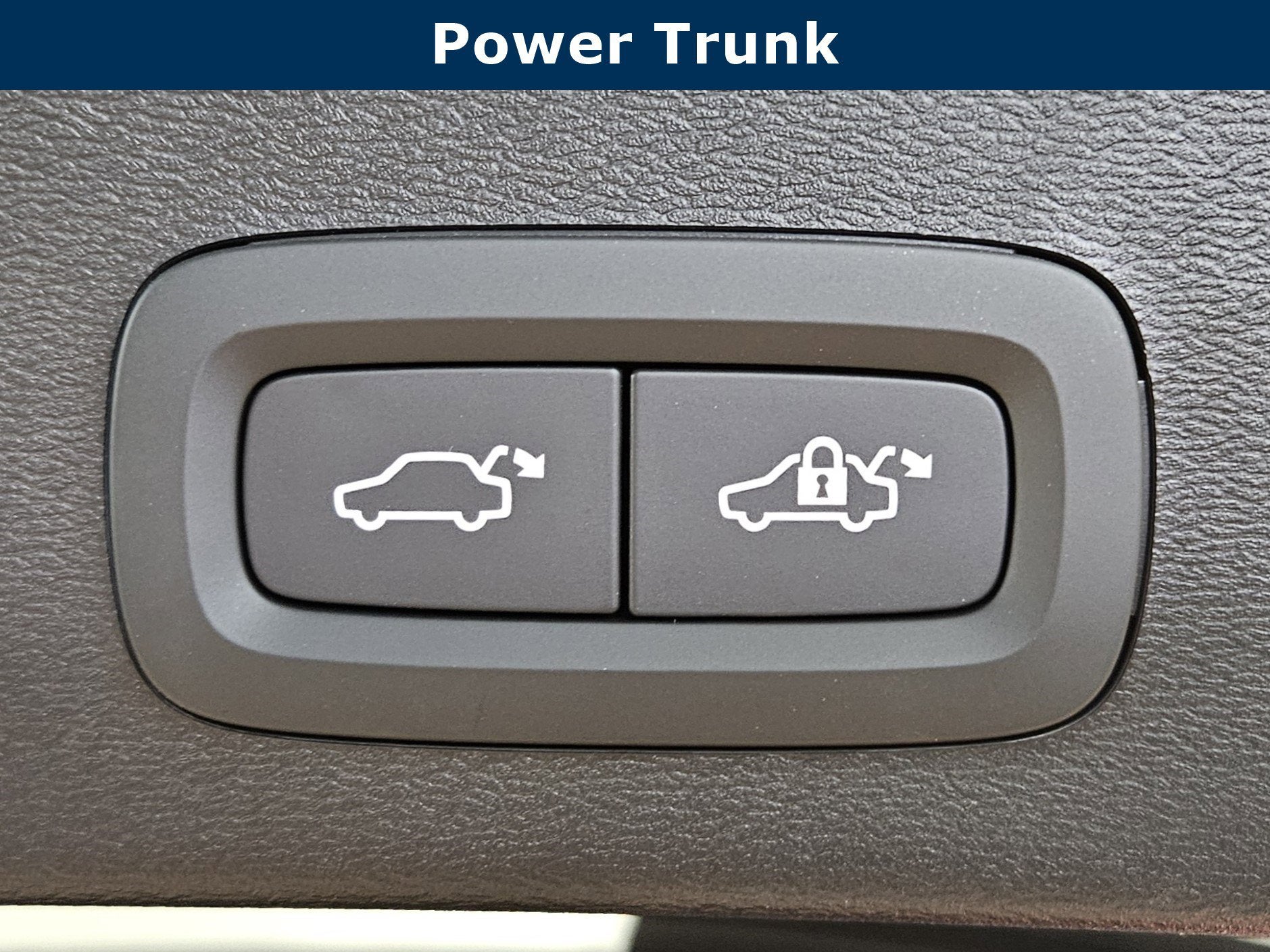 2026 Volvo XC40 Plus