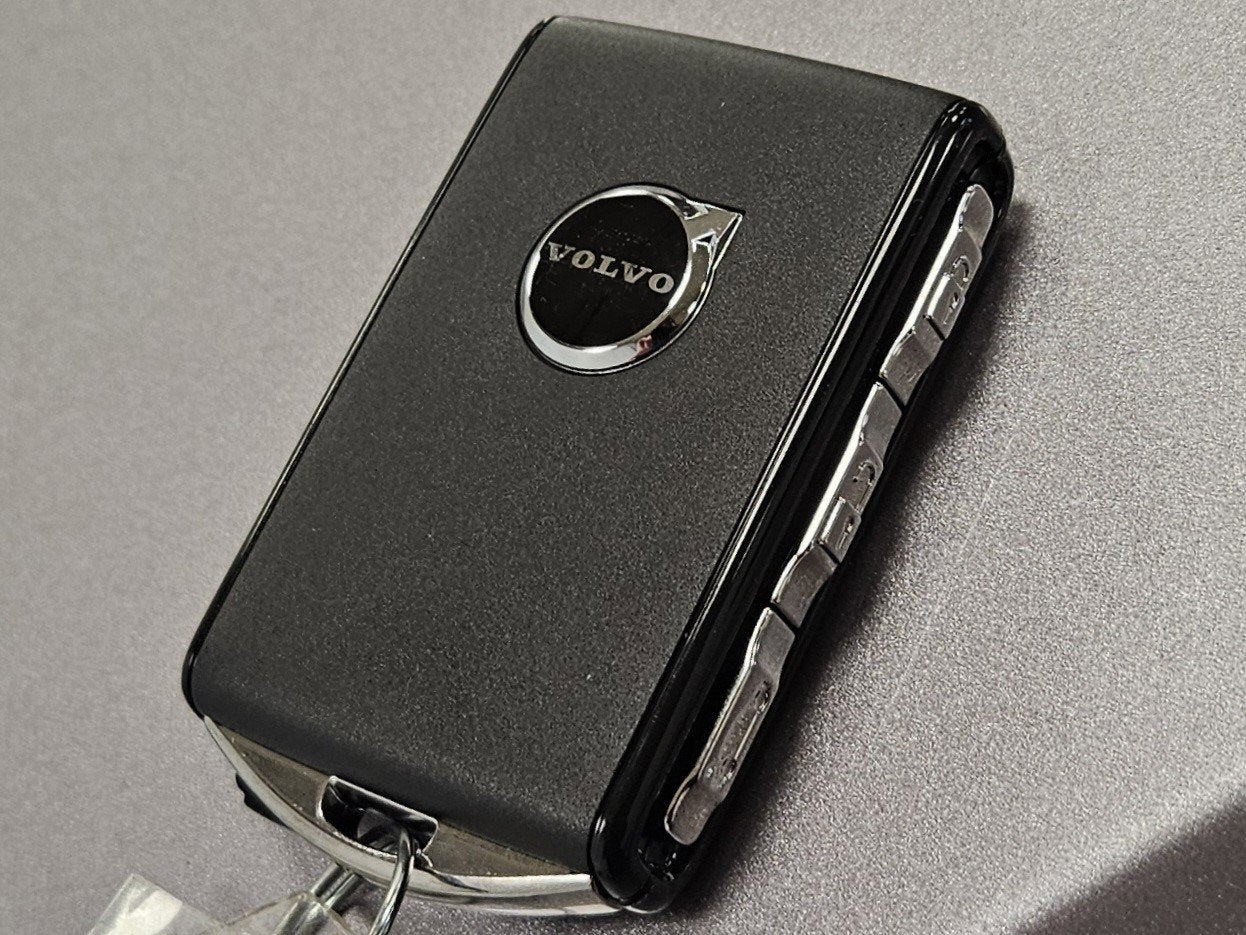 2026 Volvo XC40 Plus