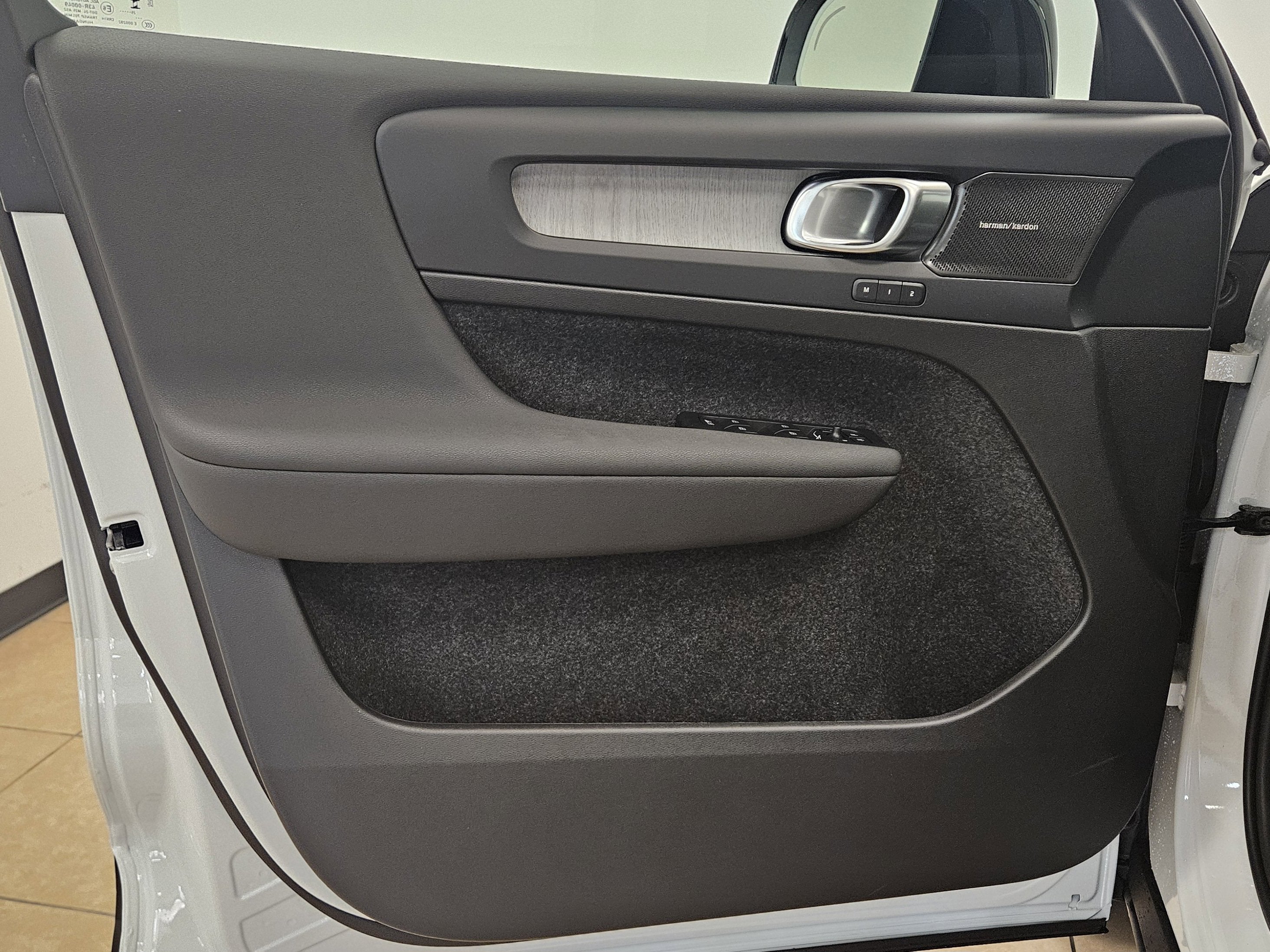 2026 Volvo XC40 Ultra