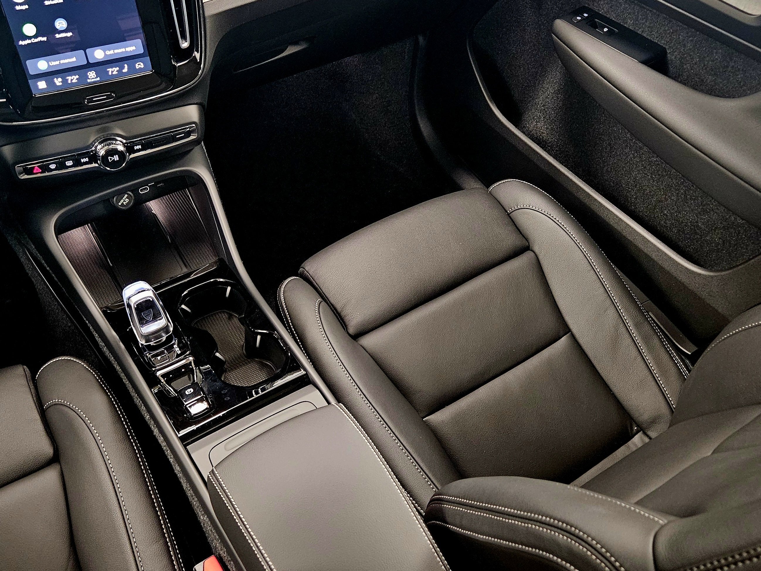 2026 Volvo XC40 Ultra