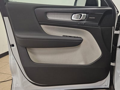 2026 Volvo XC40 Ultra