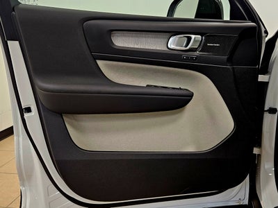 2026 Volvo XC40 Ultra