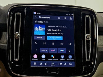 2026 Volvo XC40 Ultra