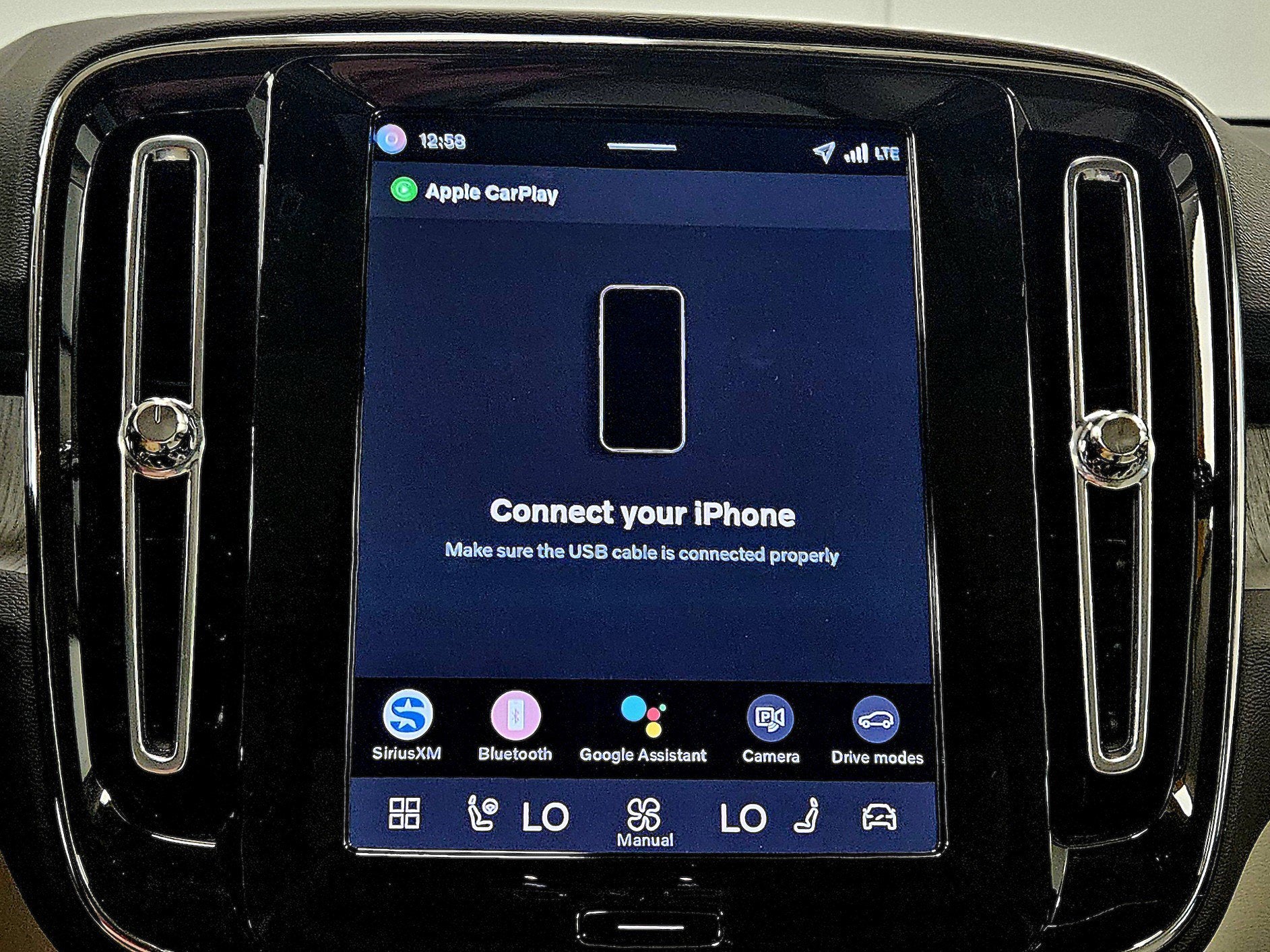 2026 Volvo XC40 Ultra