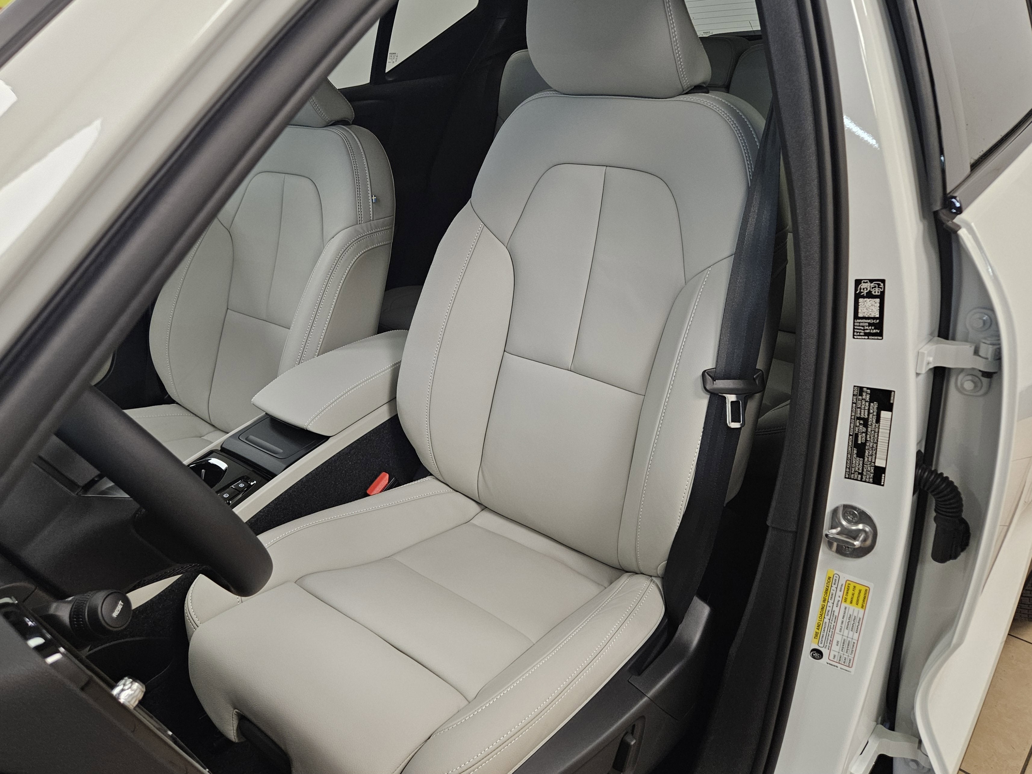 2026 Volvo XC40 Ultra