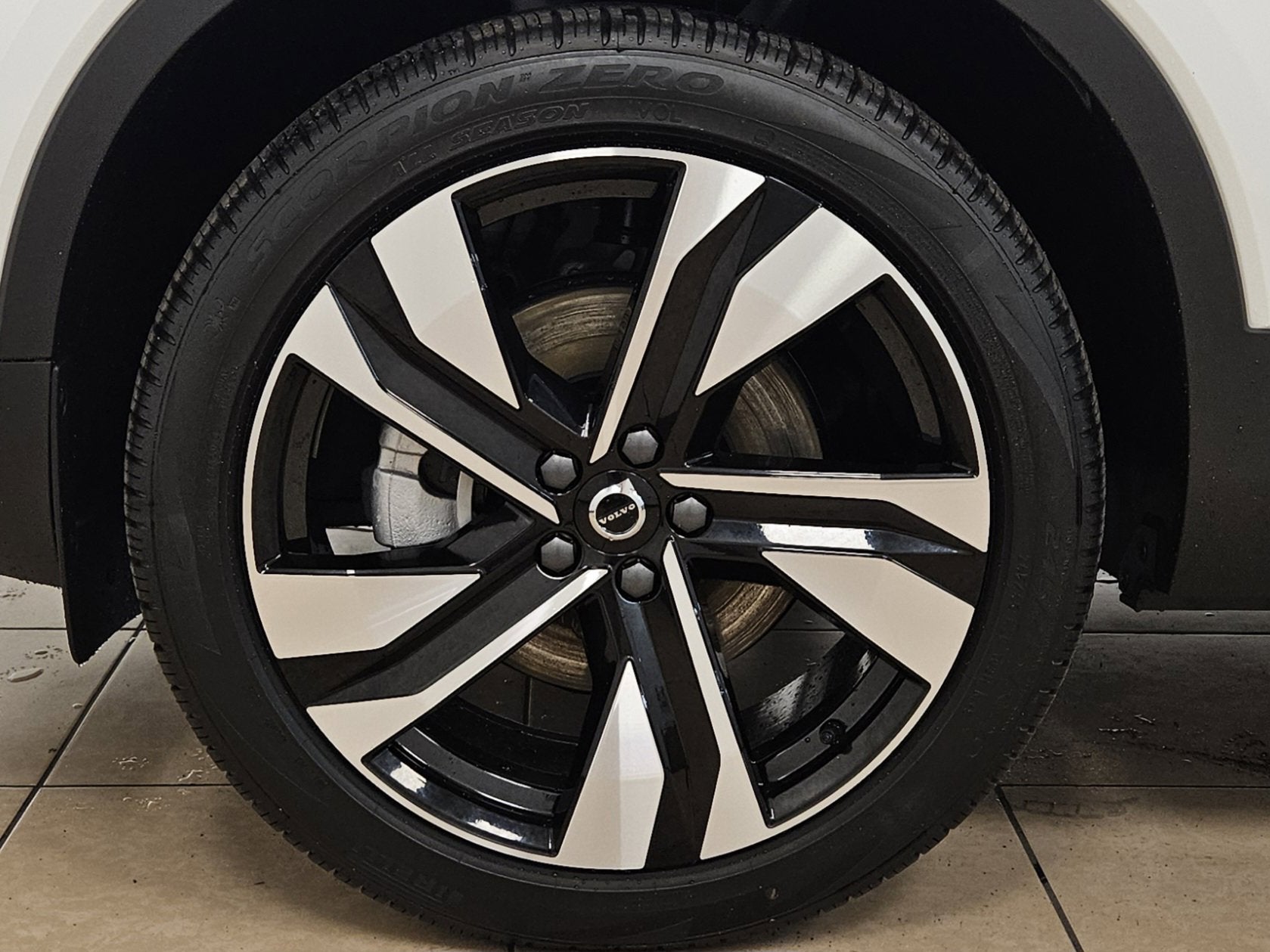 2026 Volvo XC40 Ultra