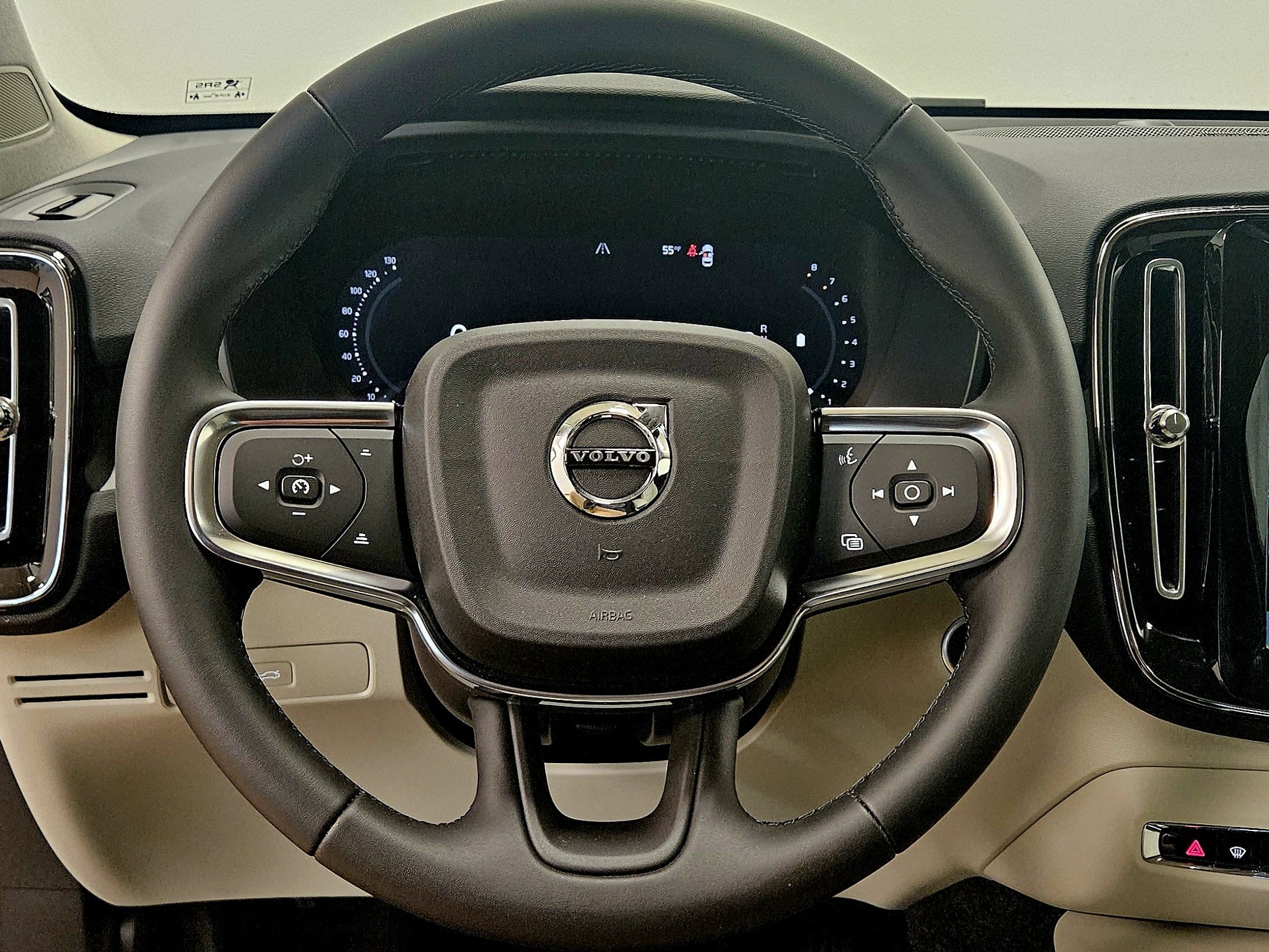 2026 Volvo XC40 Ultra