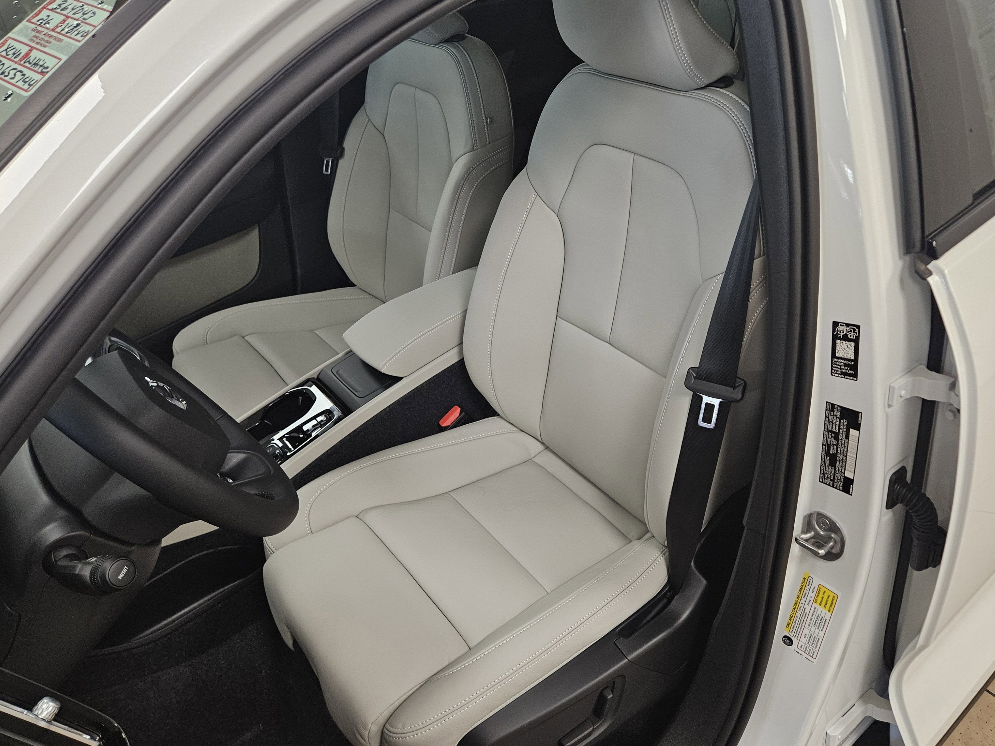 2026 Volvo XC40 Ultra