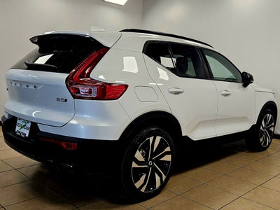 2026 Volvo XC40 Ultra