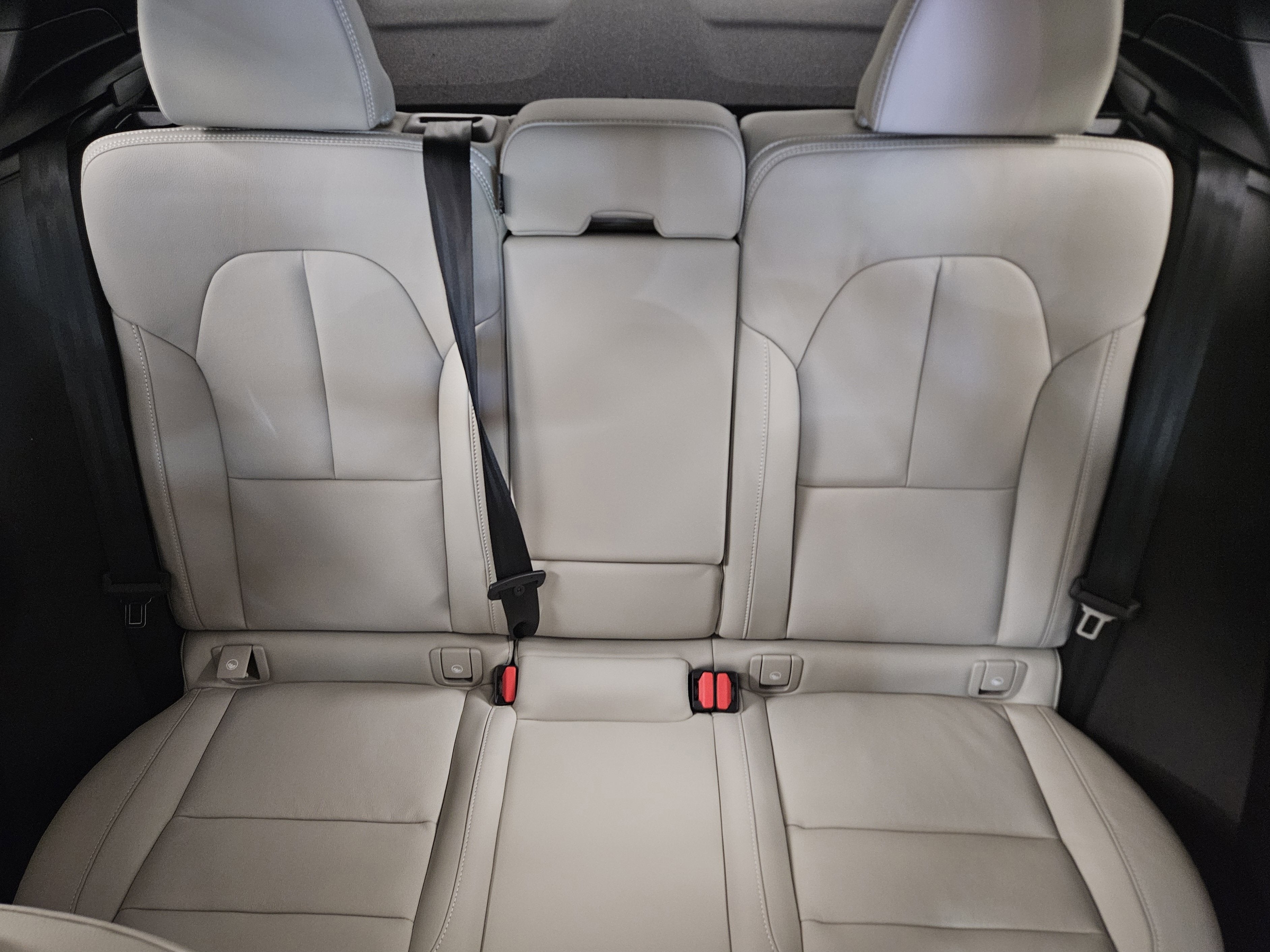 2026 Volvo XC40 Ultra