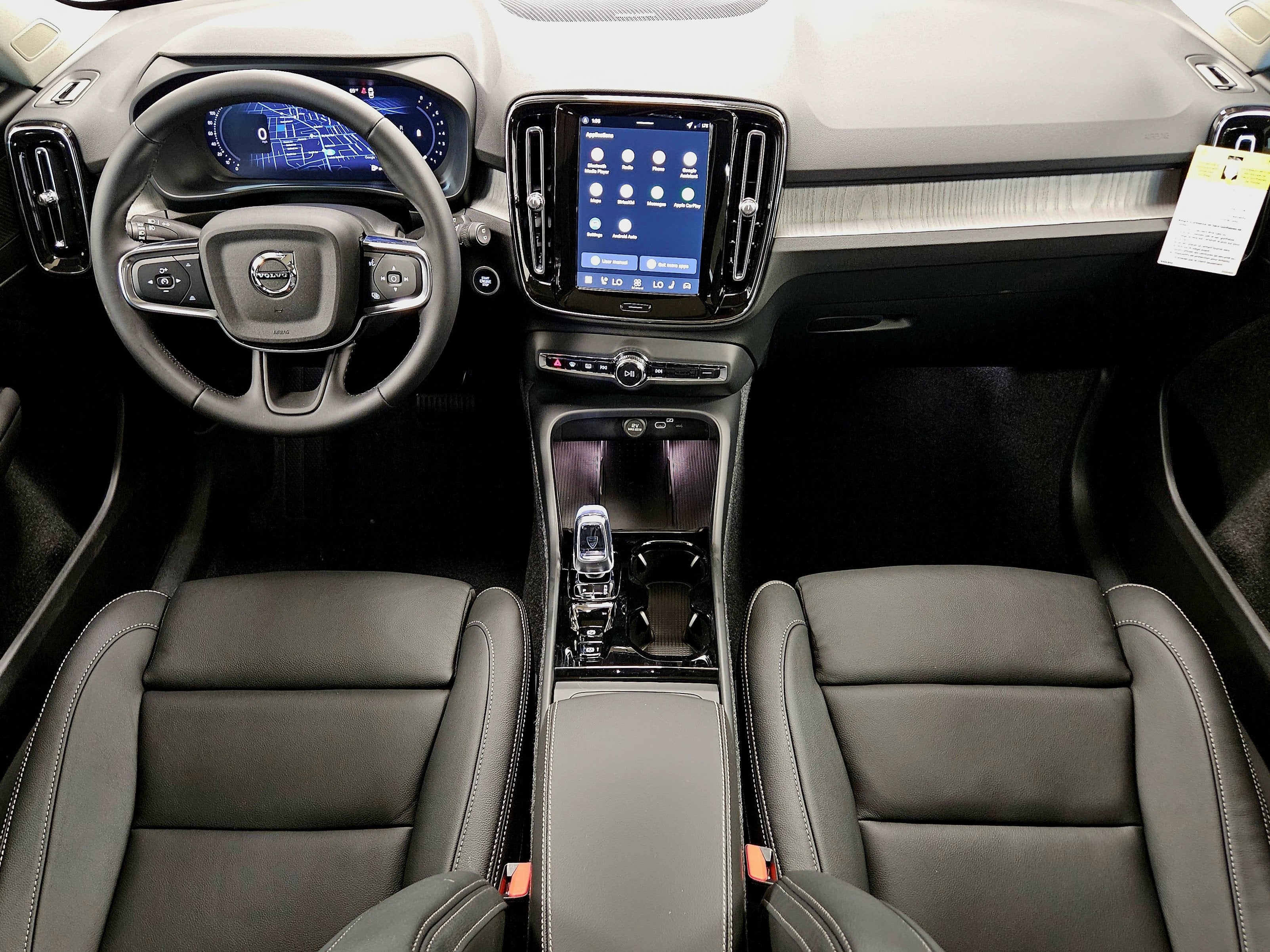 2026 Volvo XC40 Ultra