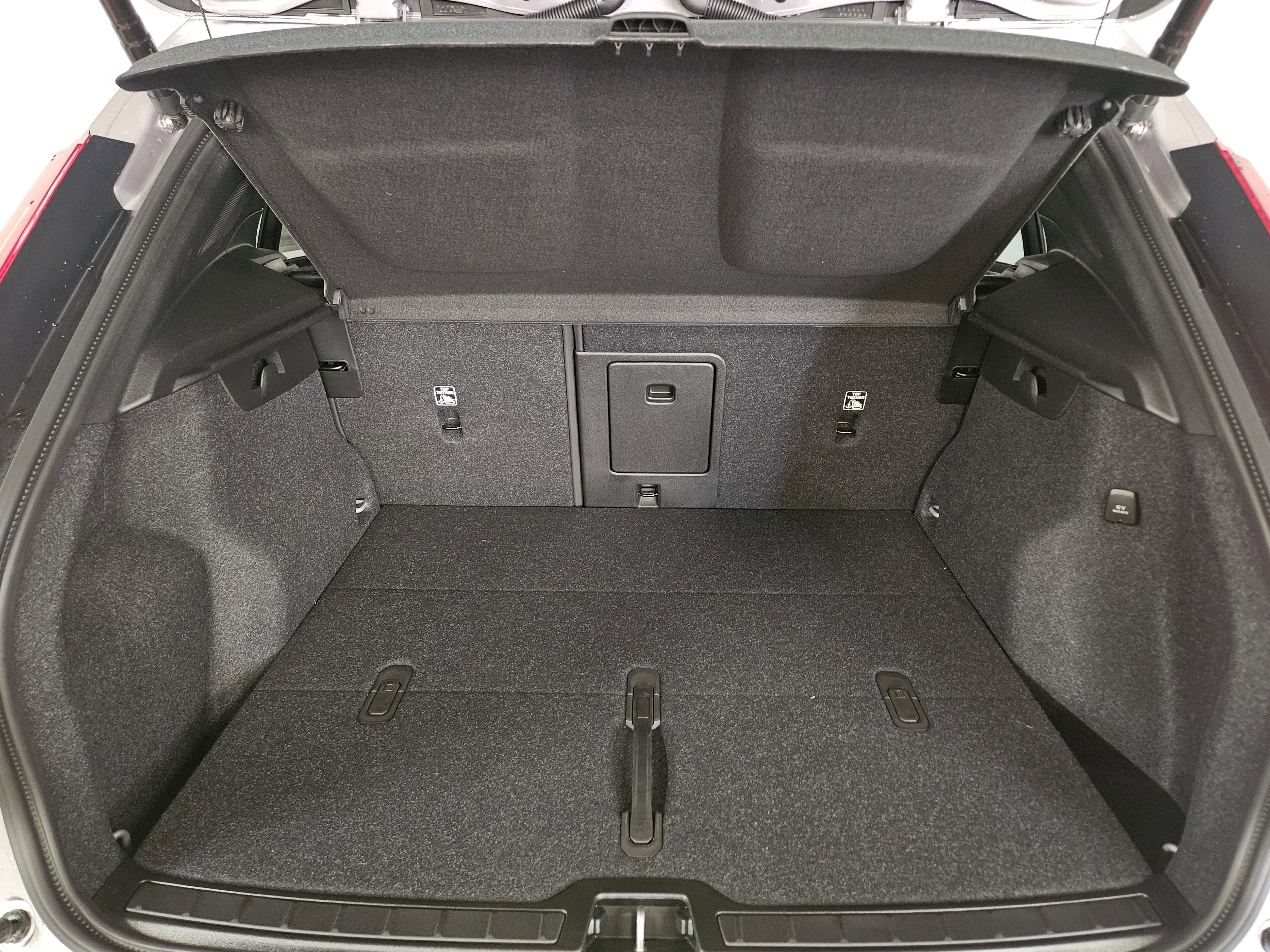 2026 Volvo XC40 Ultra