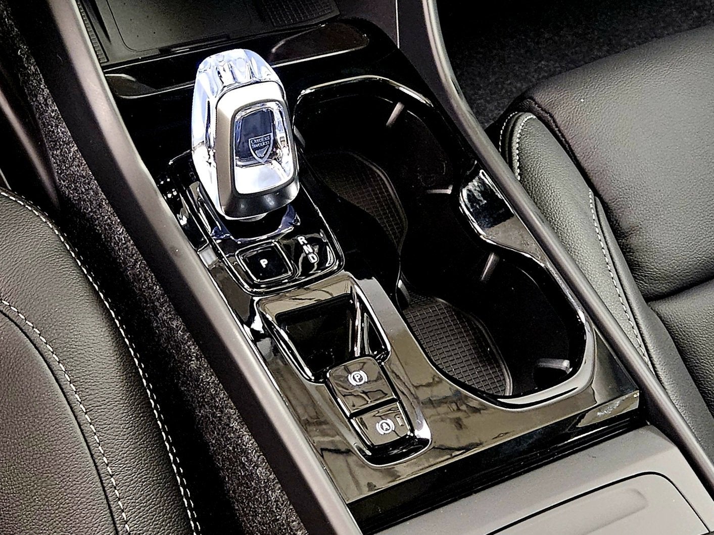 2026 Volvo XC40 Ultra