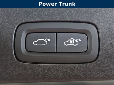 2026 Volvo V60 Cross Country Plus