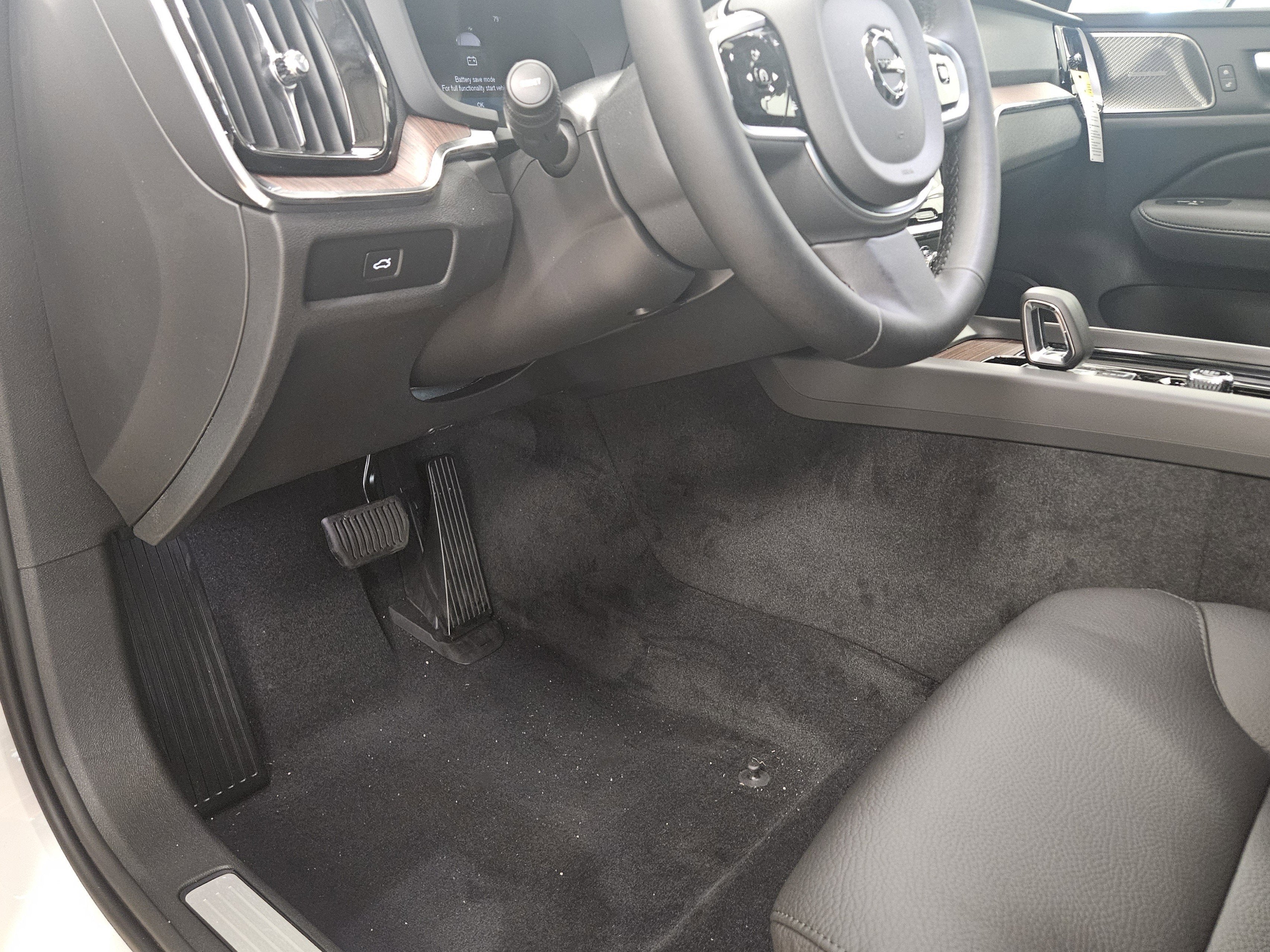 2026 Volvo V60 Cross Country Plus