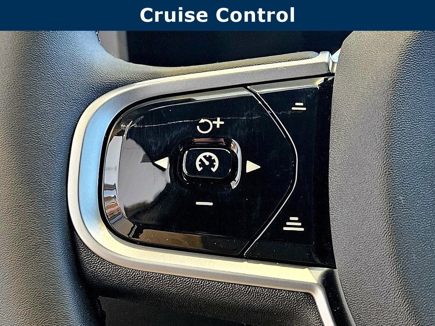 2026 Volvo V60 Cross Country Plus