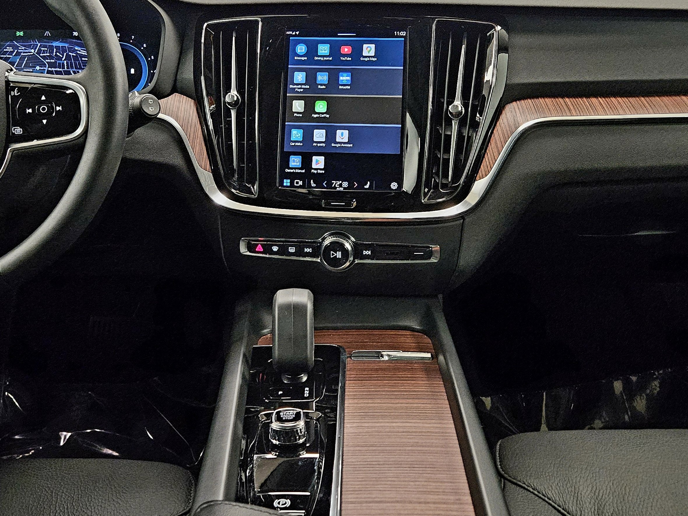 2024 Volvo V60 Cross Country Plus