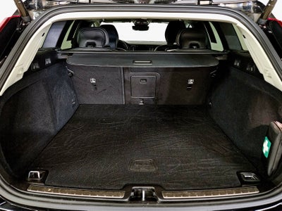 2024 Volvo V60 Cross Country Plus