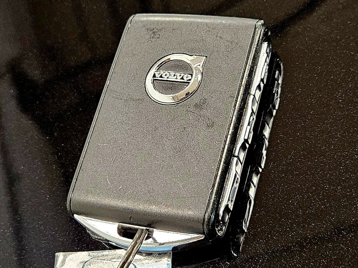 2024 Volvo V60 Cross Country Plus