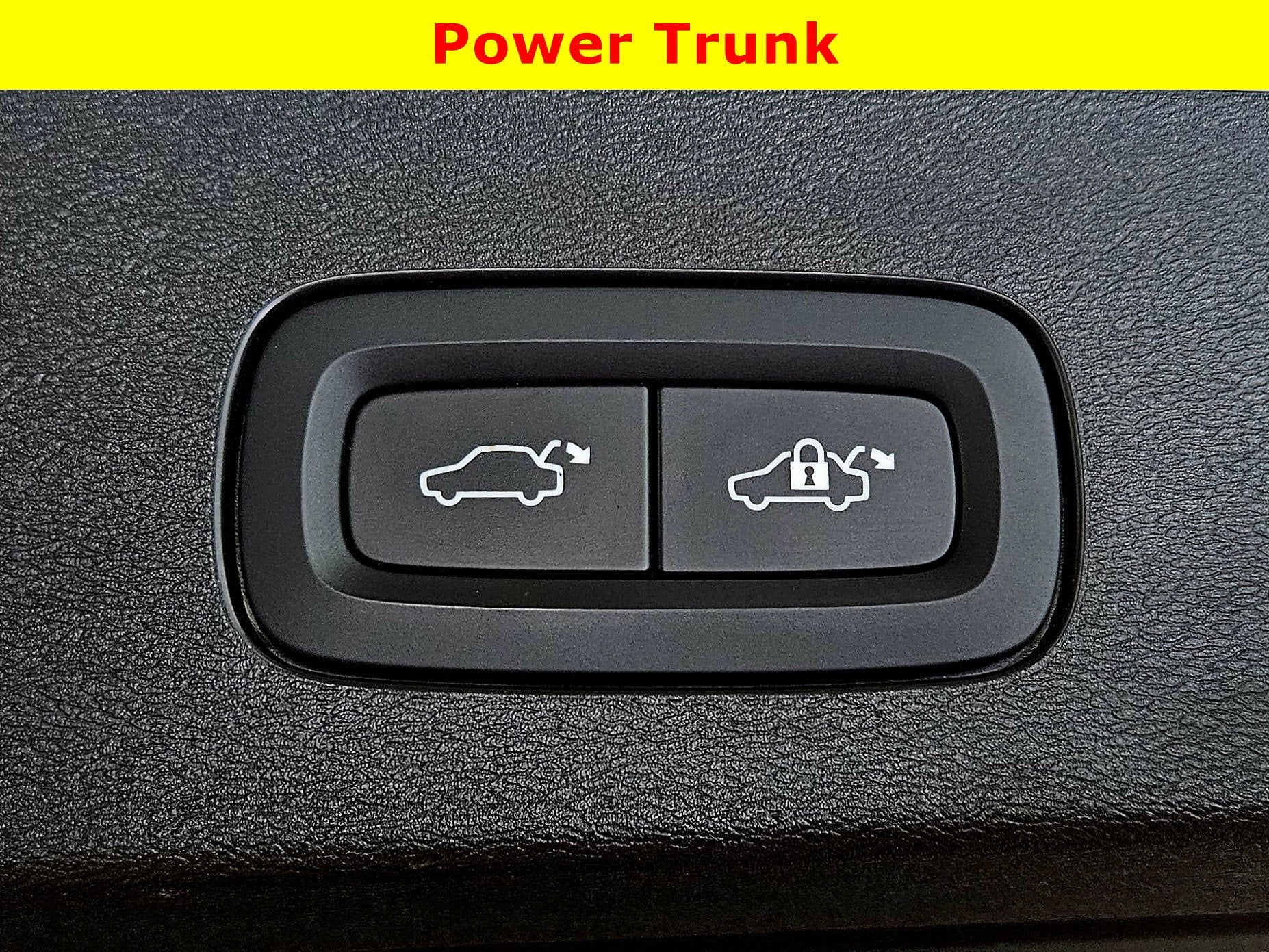 2023 Volvo V60 Cross Country Plus