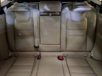 2023 Volvo V60 Cross Country Plus