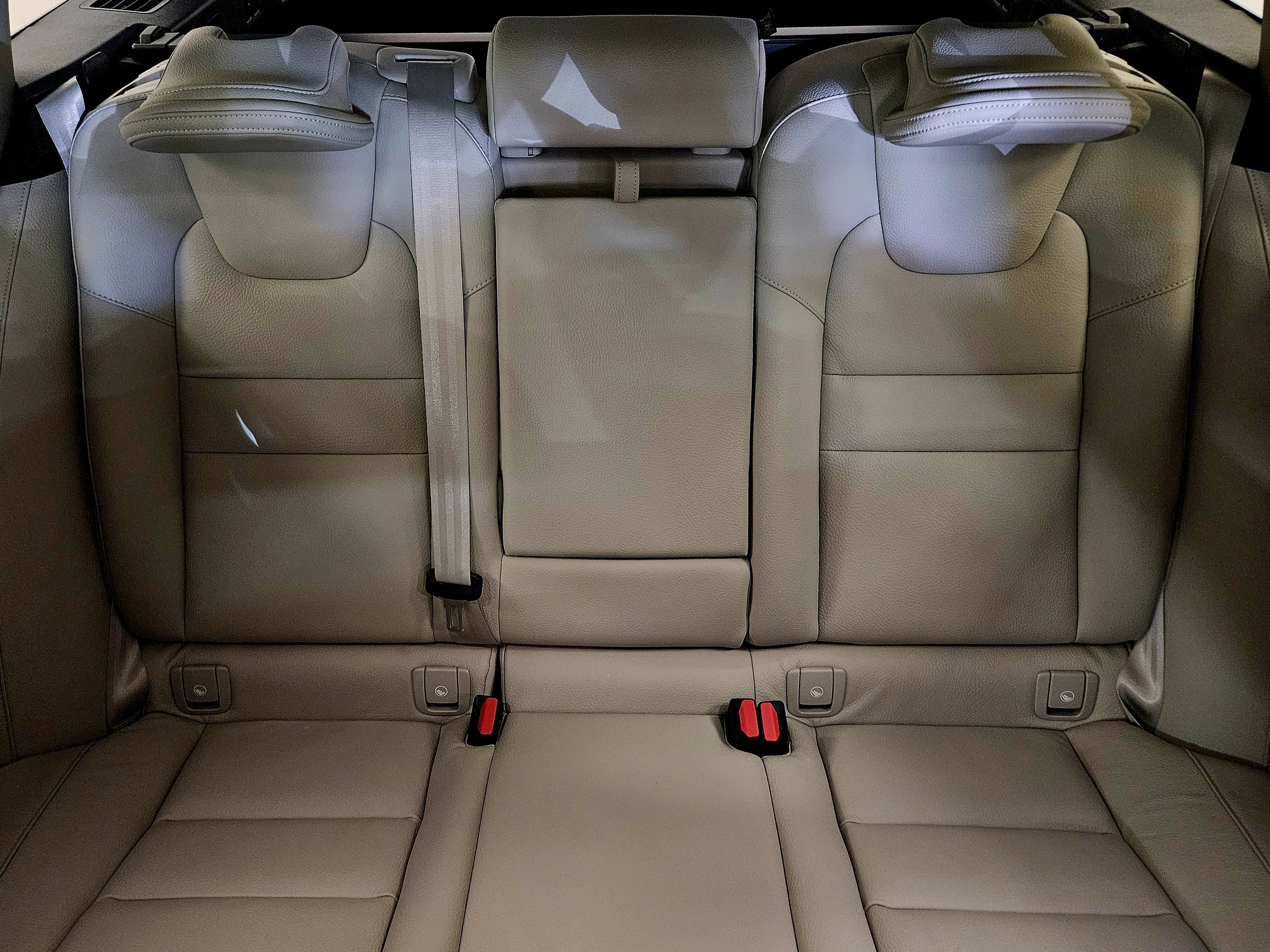 2023 Volvo V60 Cross Country Plus