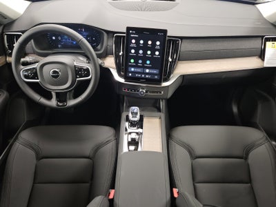 2026 Volvo XC90 Plus