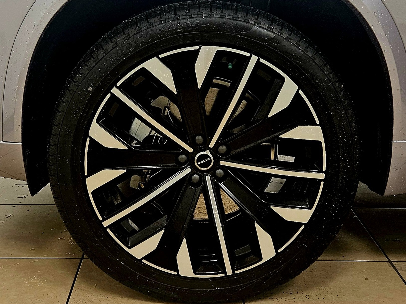 2026 Volvo XC90 Plus