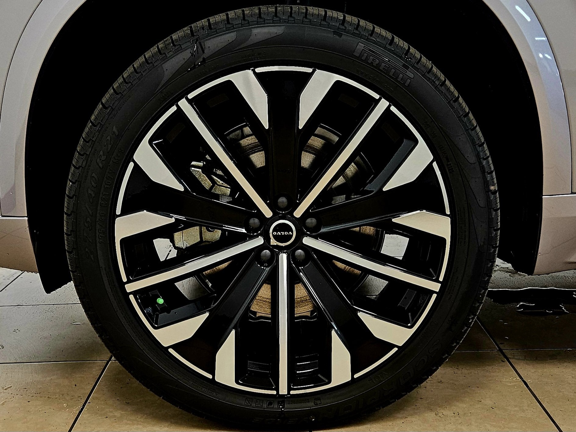 2026 Volvo XC90 Plus