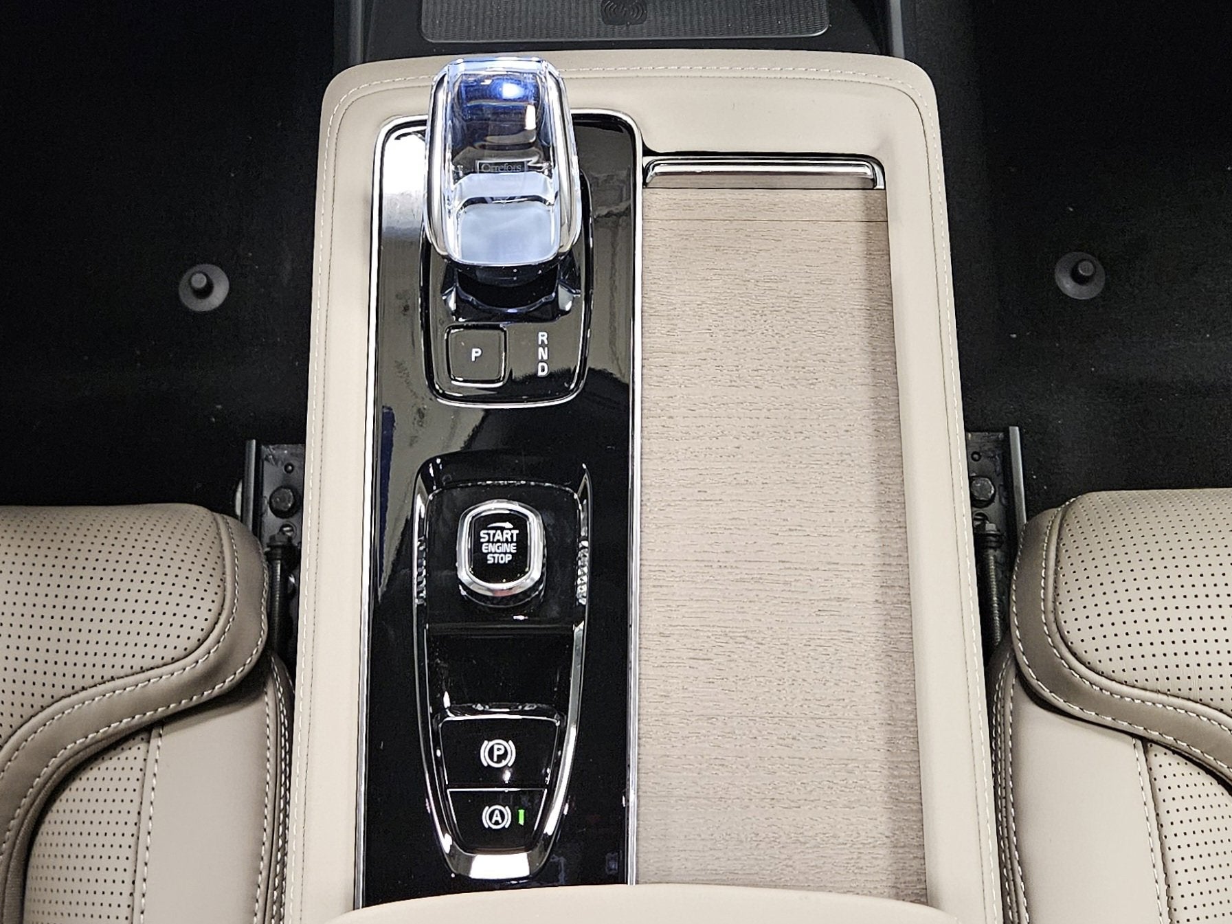 2026 Volvo XC90 B5 AWD ULTRA 7-SEATER