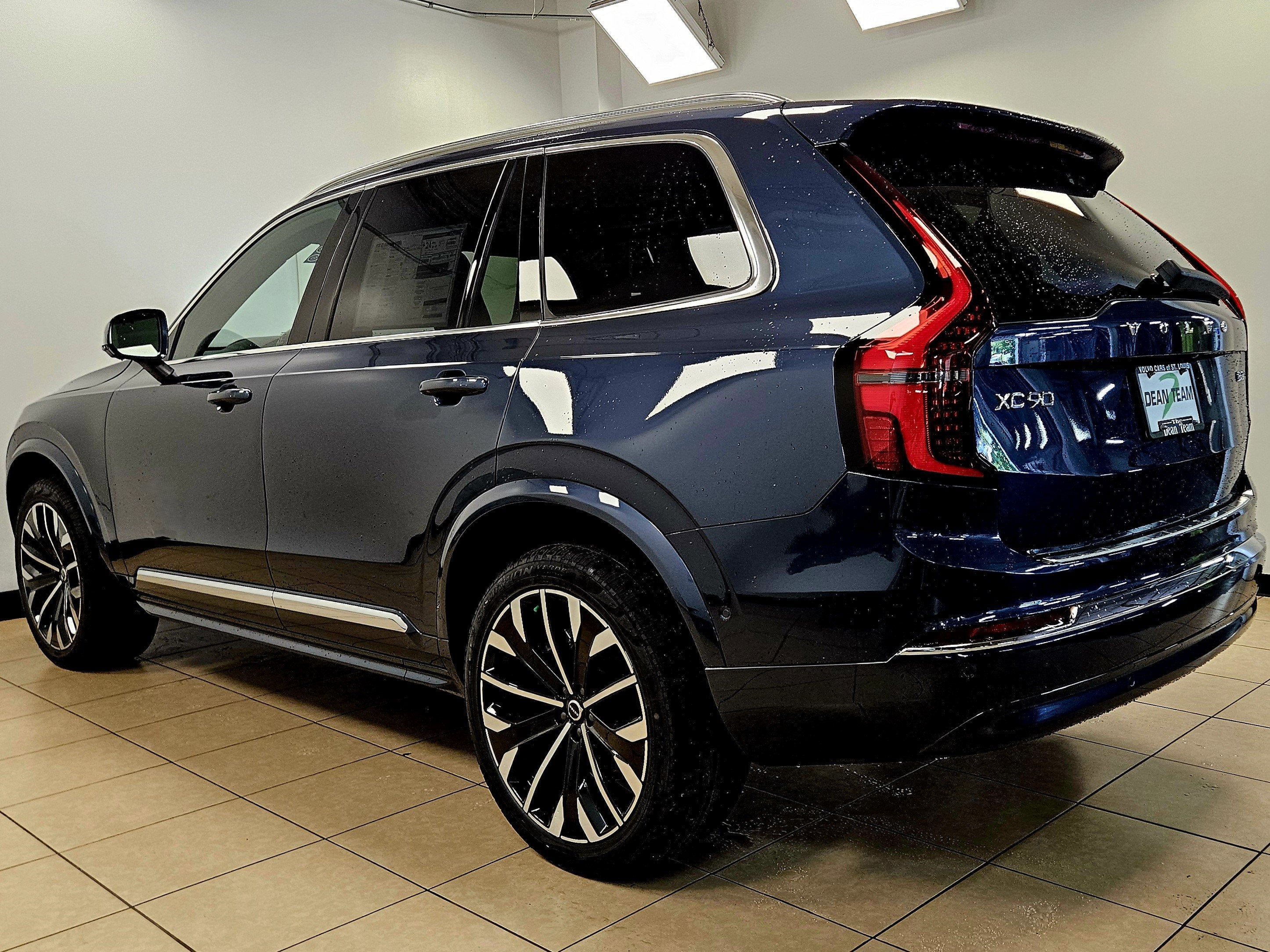 2026 Volvo XC90 B5 AWD ULTRA 7-SEATER