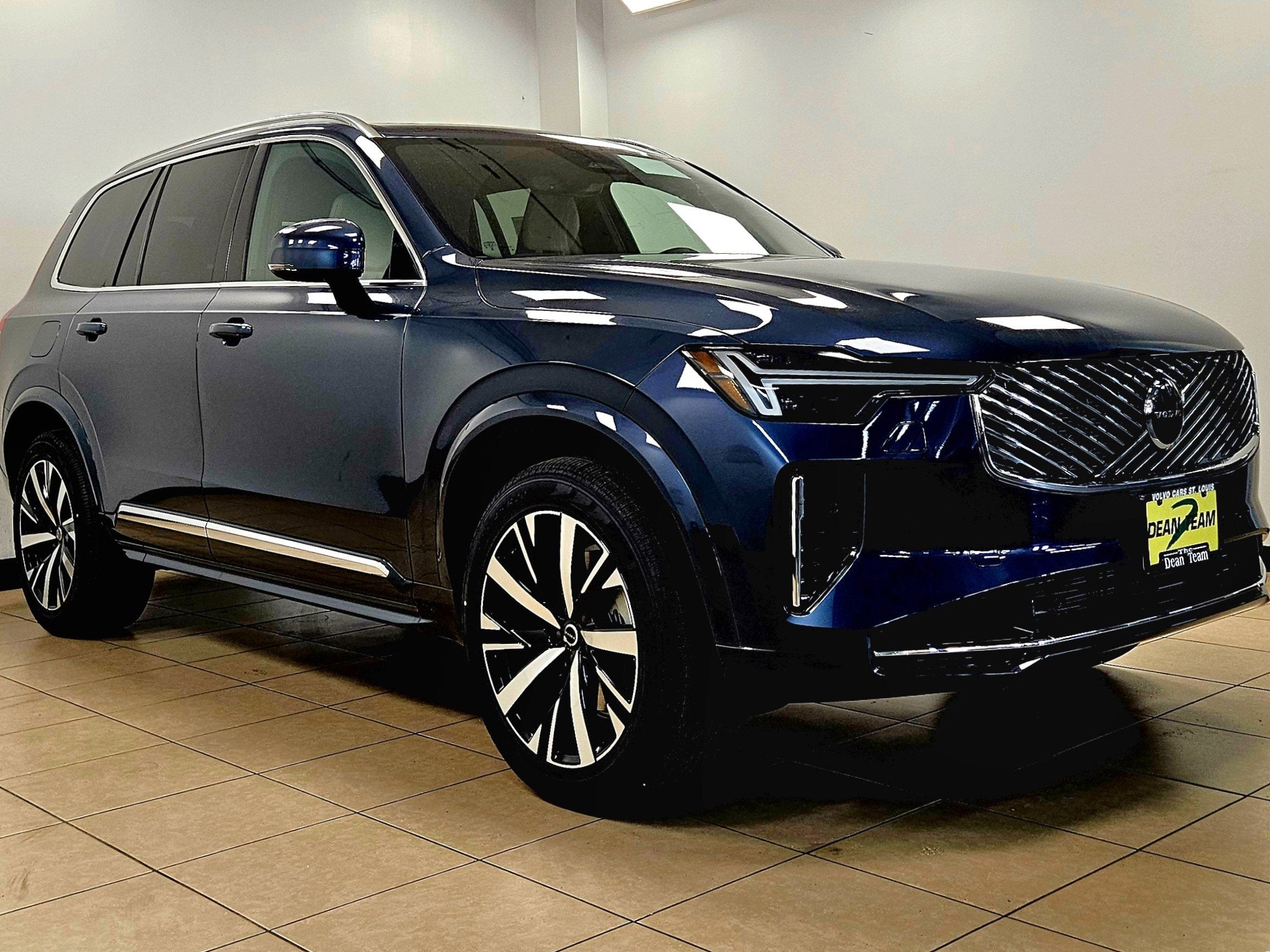 2026 Volvo XC90 Core