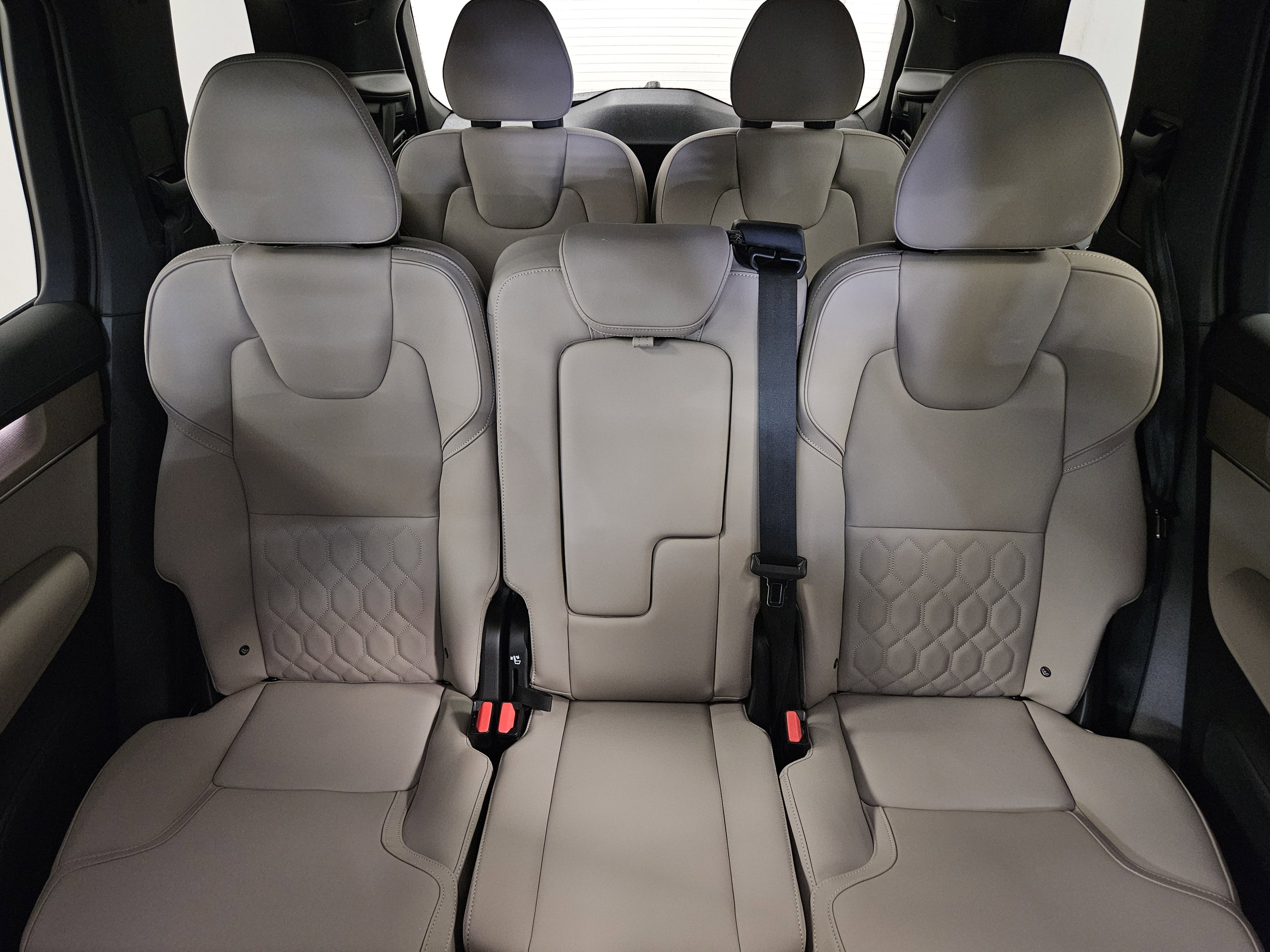 2026 Volvo XC90 Core