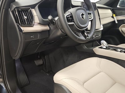 2026 Volvo XC90 Core