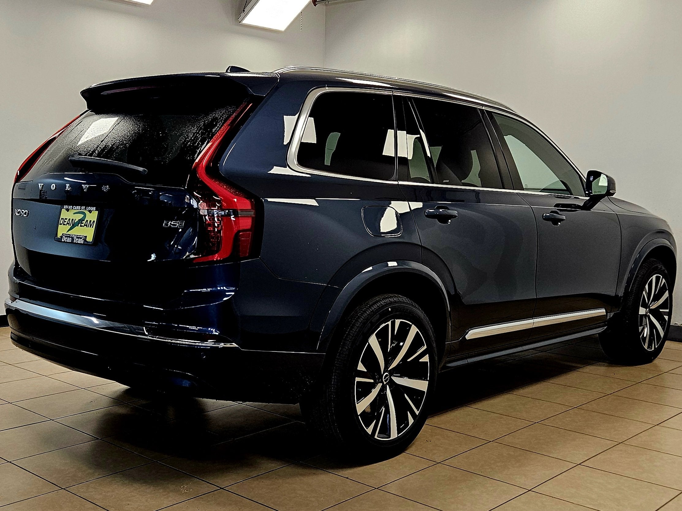 2026 Volvo XC90 Core
