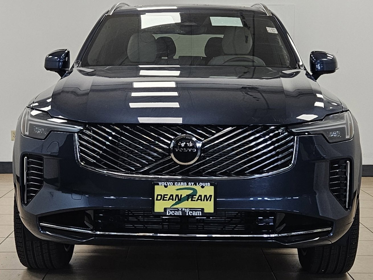 2026 Volvo XC90 Core