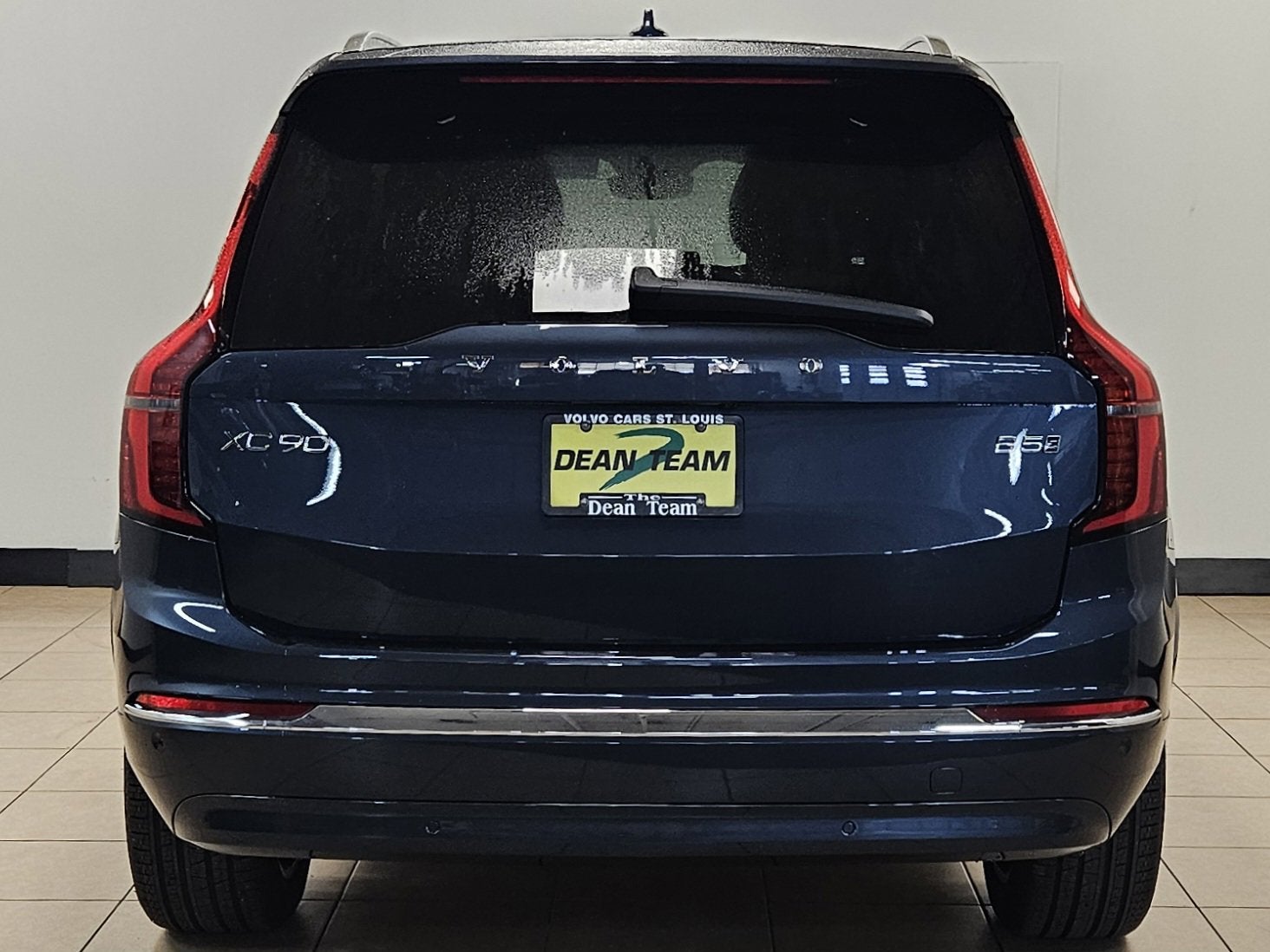 2026 Volvo XC90 Core